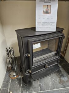 The Stovax Brunel 3CB Multifuel / Wood Burning Stove ex Display